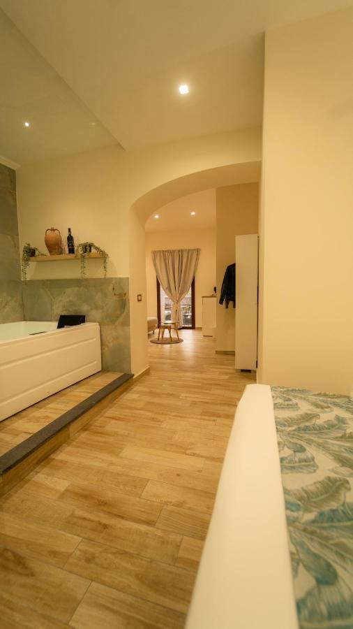 Sensoria Naxos Suites Giardini Naxos Ngoại thất bức ảnh